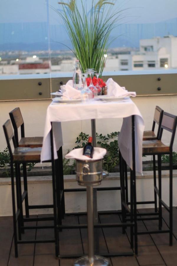 Hotel Le Pacha Tunis Luaran gambar